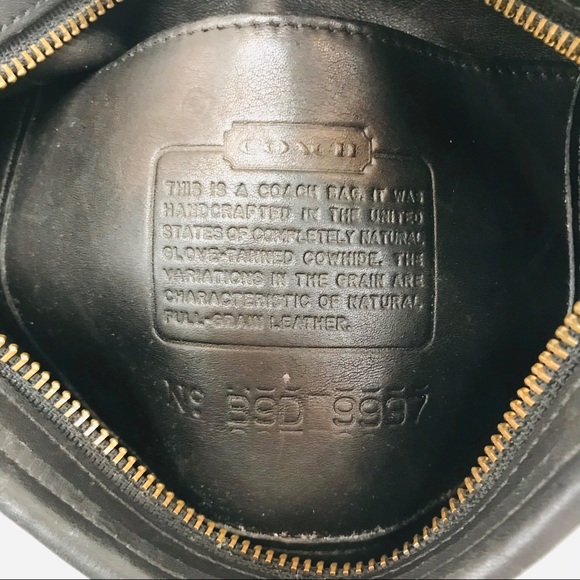 Vintage Coach - Picture 8 of 12